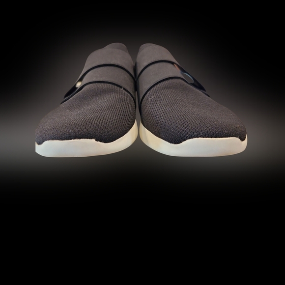 Vince SZ 8 Black Aston Slip On Casual Comfort Sneaker Streetwear - Picture 4 of 10